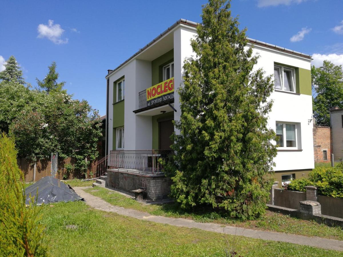 Tanie Noclegi Mieszkanka Zyrardow Extérieur photo