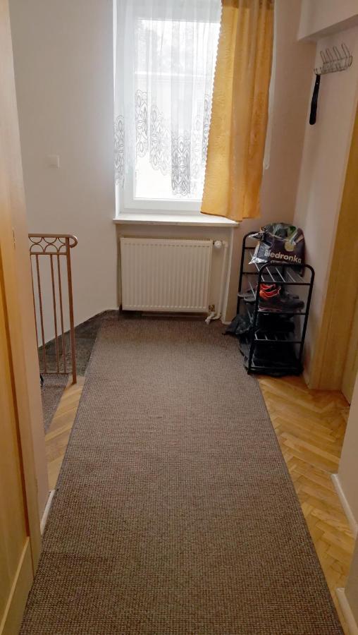 Tanie Noclegi Mieszkanka Zyrardow Extérieur photo