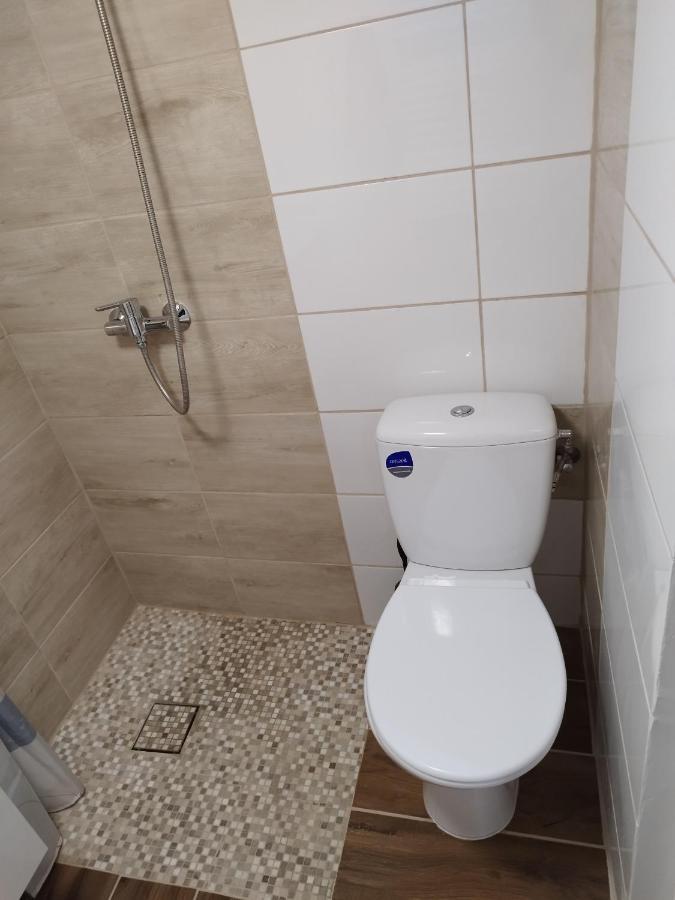 Tanie Noclegi Mieszkanka Zyrardow Extérieur photo