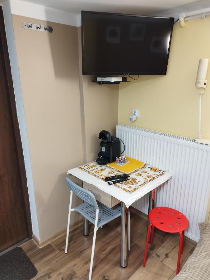 Tanie Noclegi Mieszkanka Zyrardow Extérieur photo