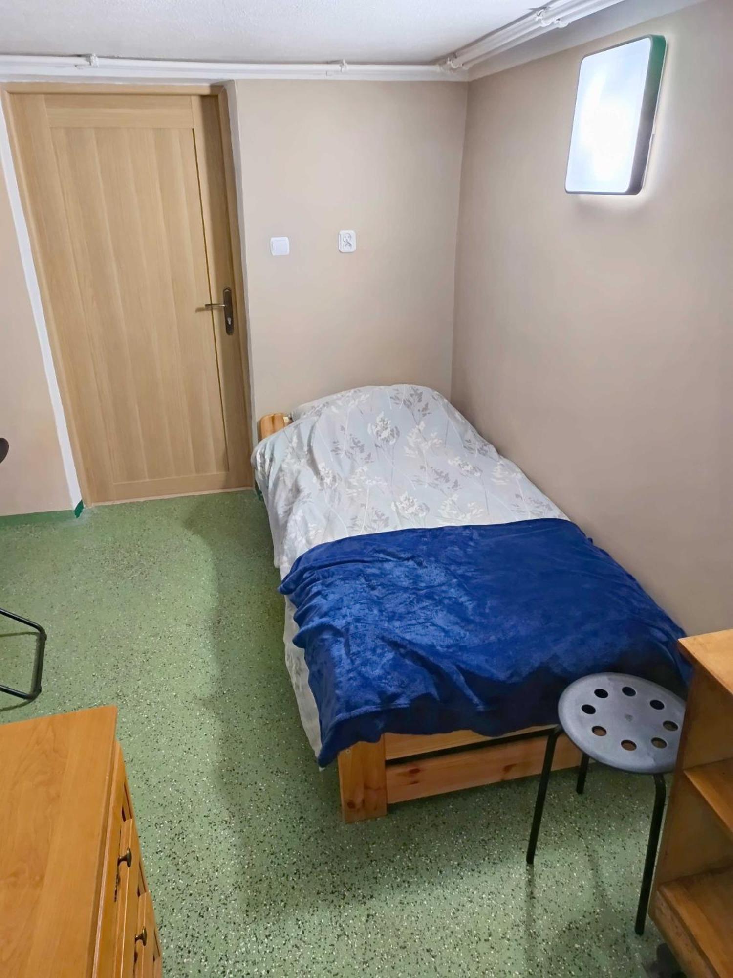Tanie Noclegi Mieszkanka Zyrardow Extérieur photo